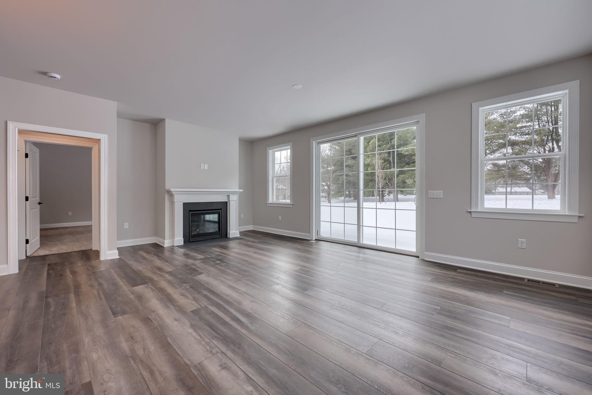 CROSSGATES - Residential