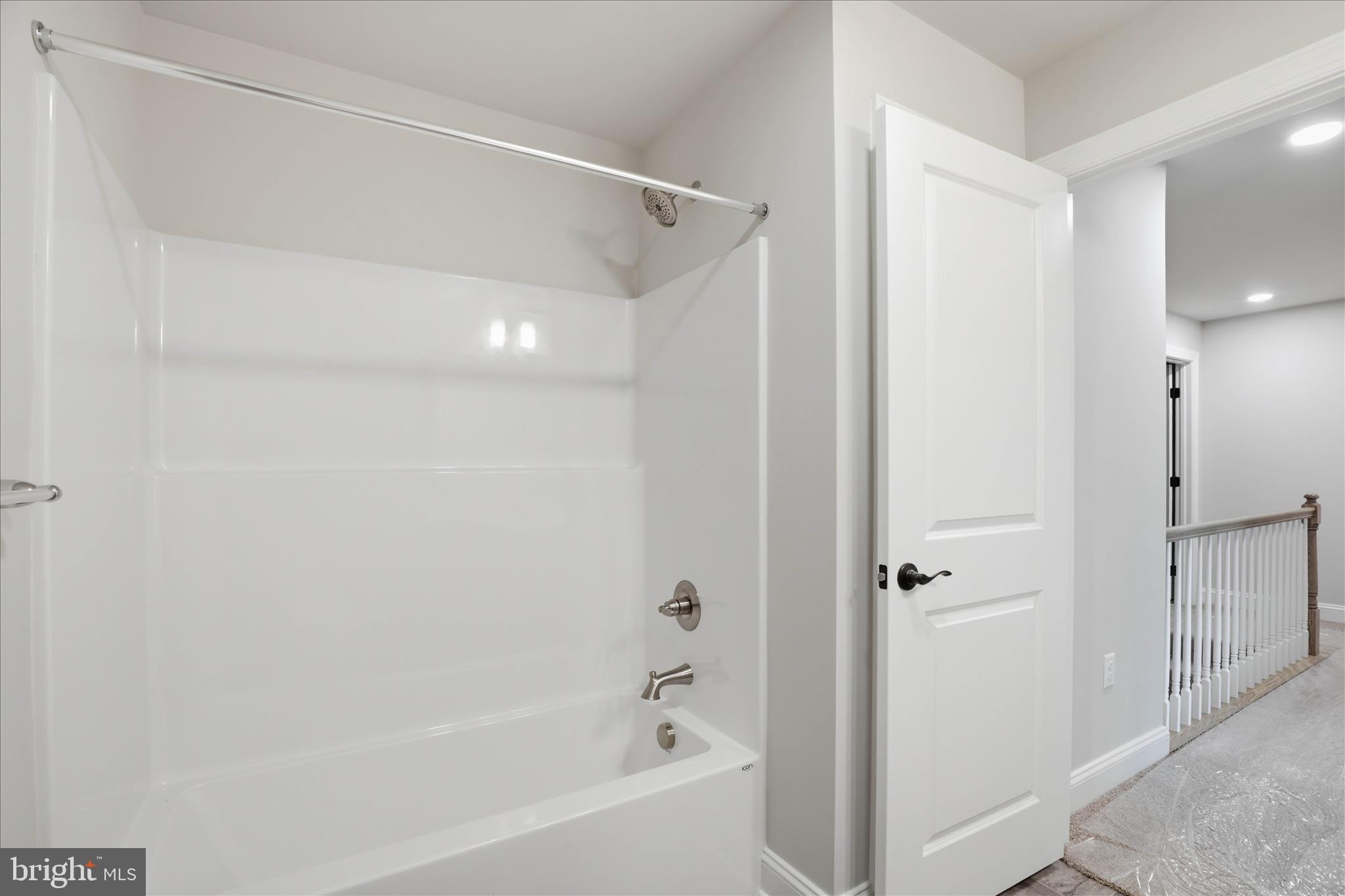 CROSSGATES - Residential