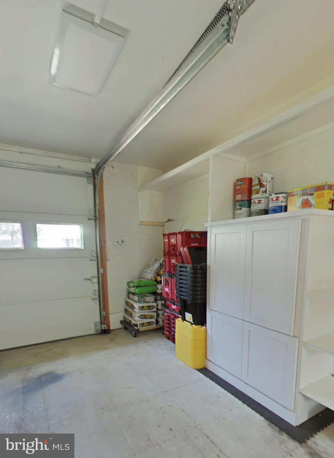 DALE CITY - Residential Lease