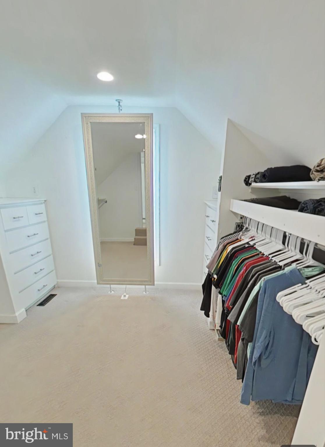 DALE CITY - Residential Lease