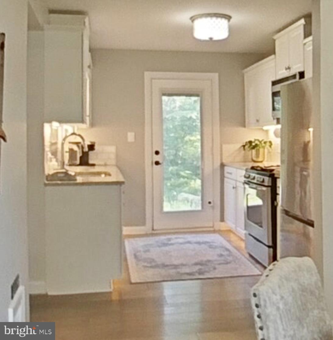 DALE CITY - Residential Lease