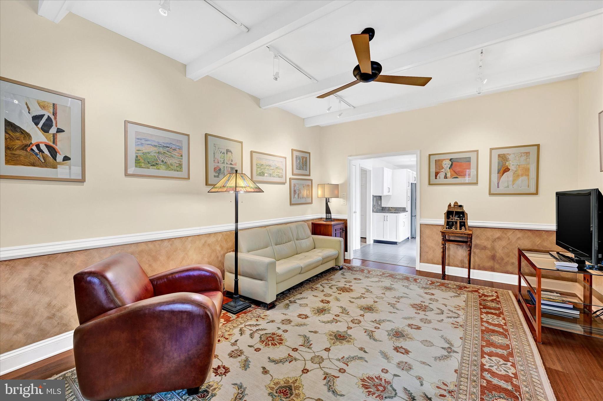 SUMMER HILL - Residential