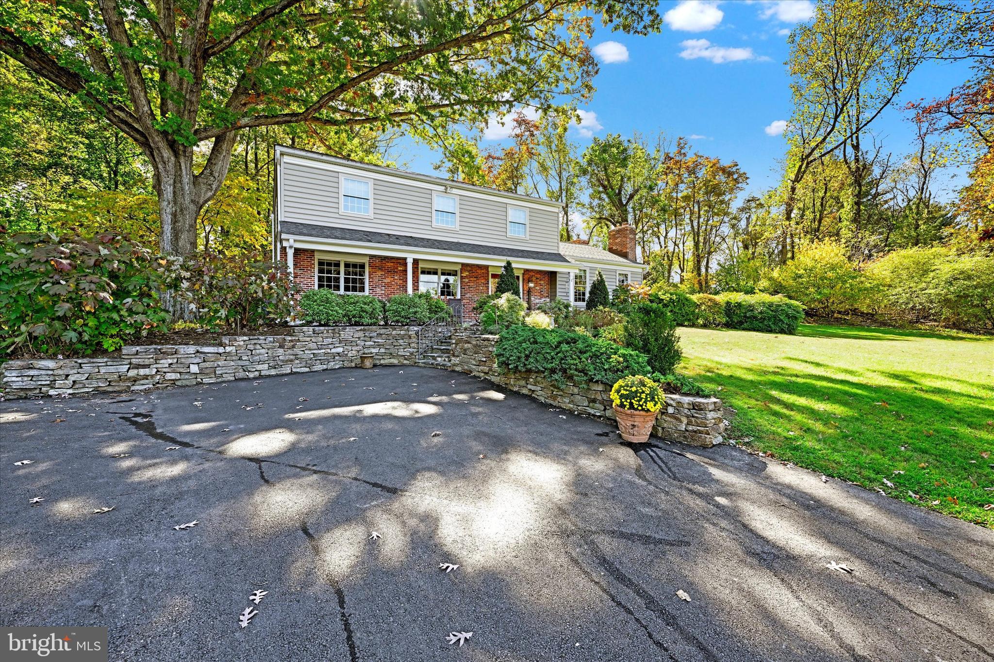 SUMMER HILL - Residential