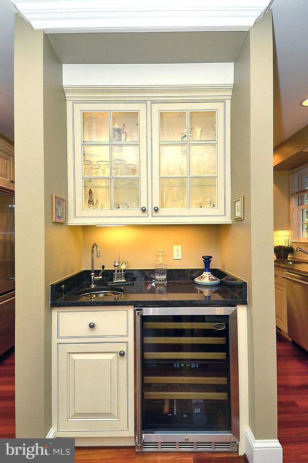 HISTORIC DISTRICT - Residential