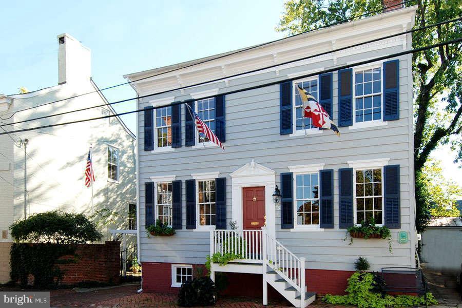 HISTORIC DISTRICT - Residential