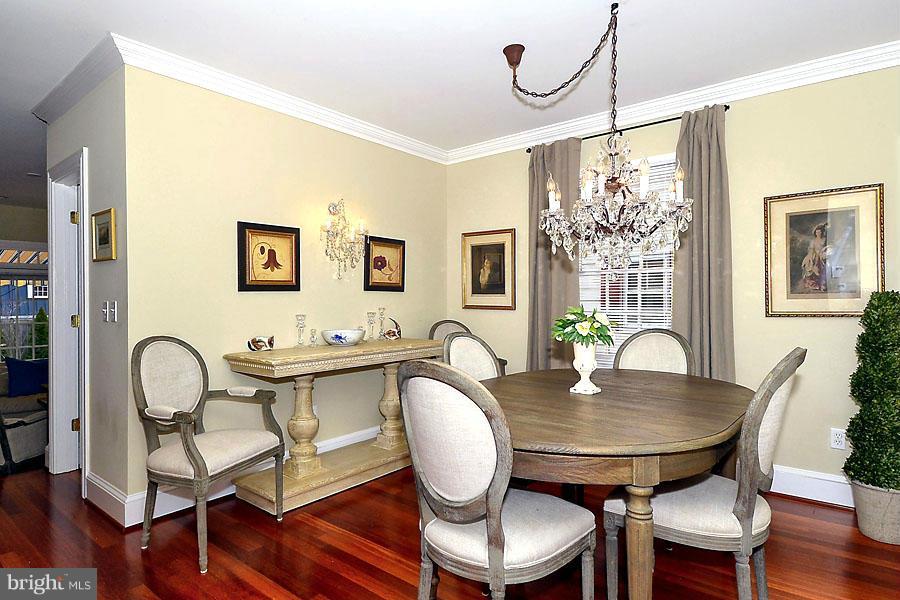 HISTORIC DISTRICT - Residential