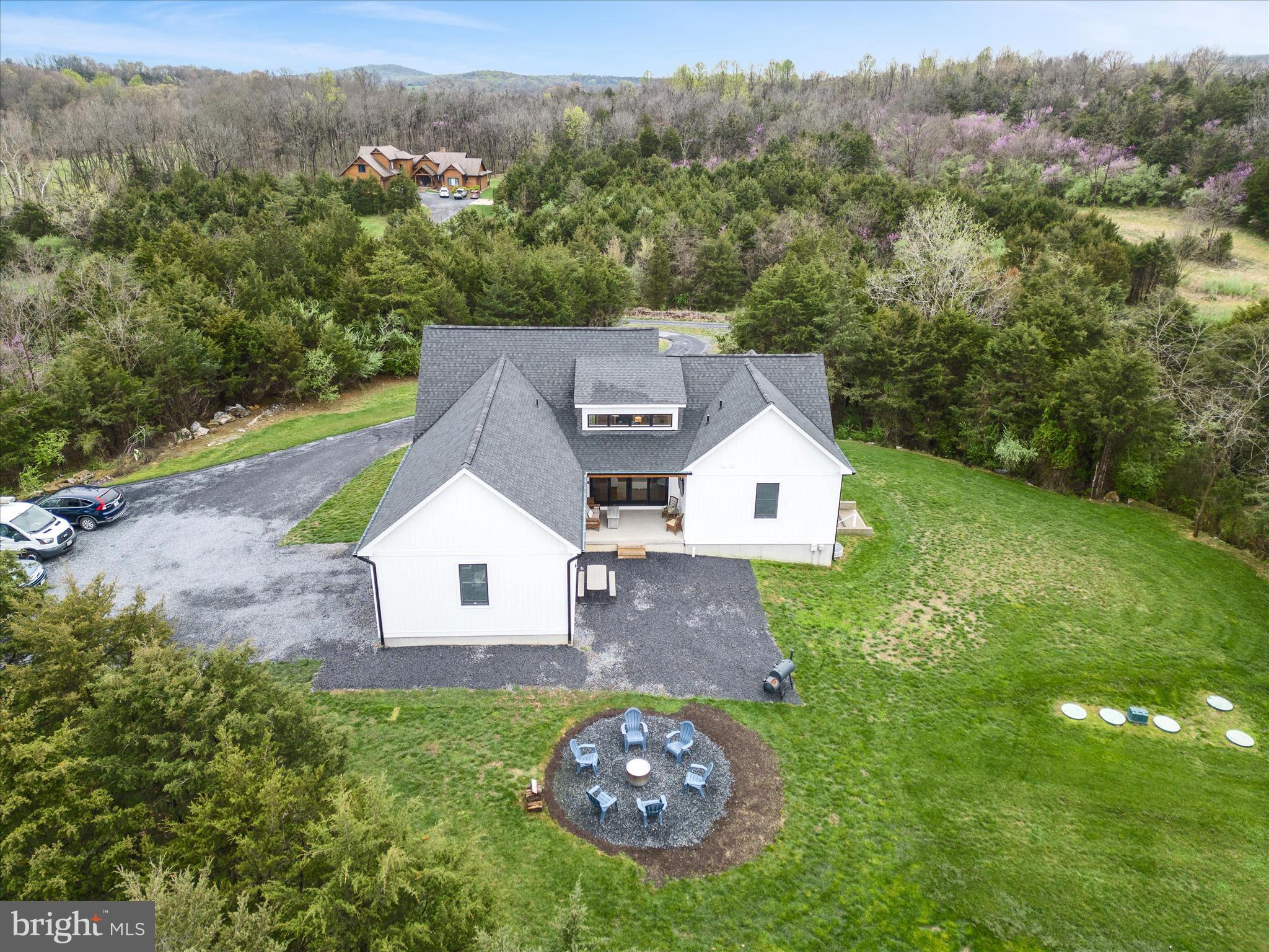 WAVERLY VIEW - Residential