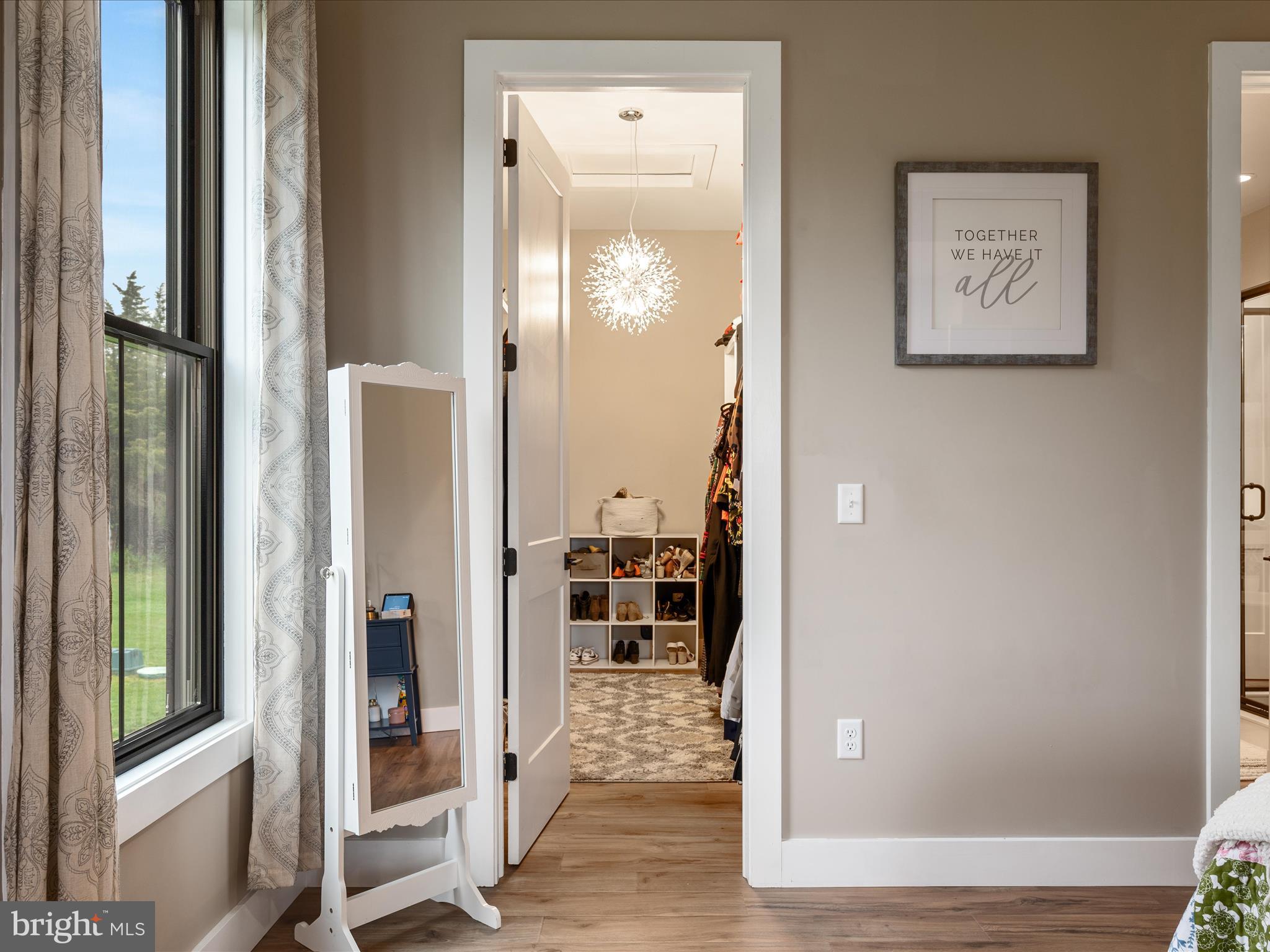 WAVERLY VIEW - Residential