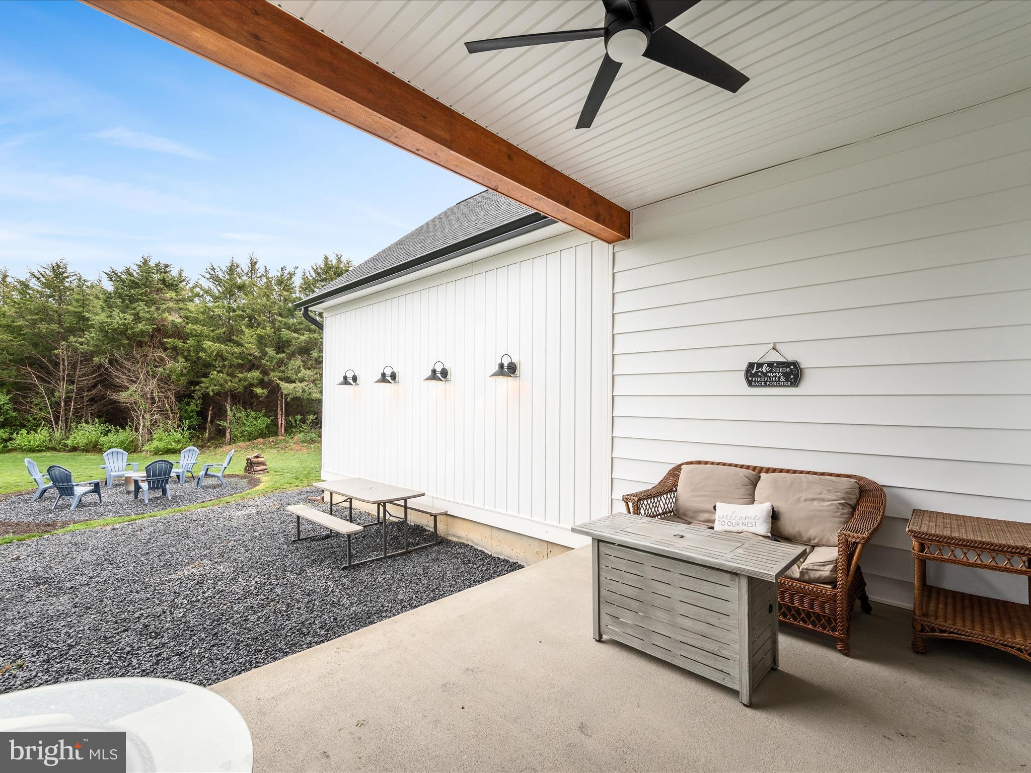 WAVERLY VIEW - Residential