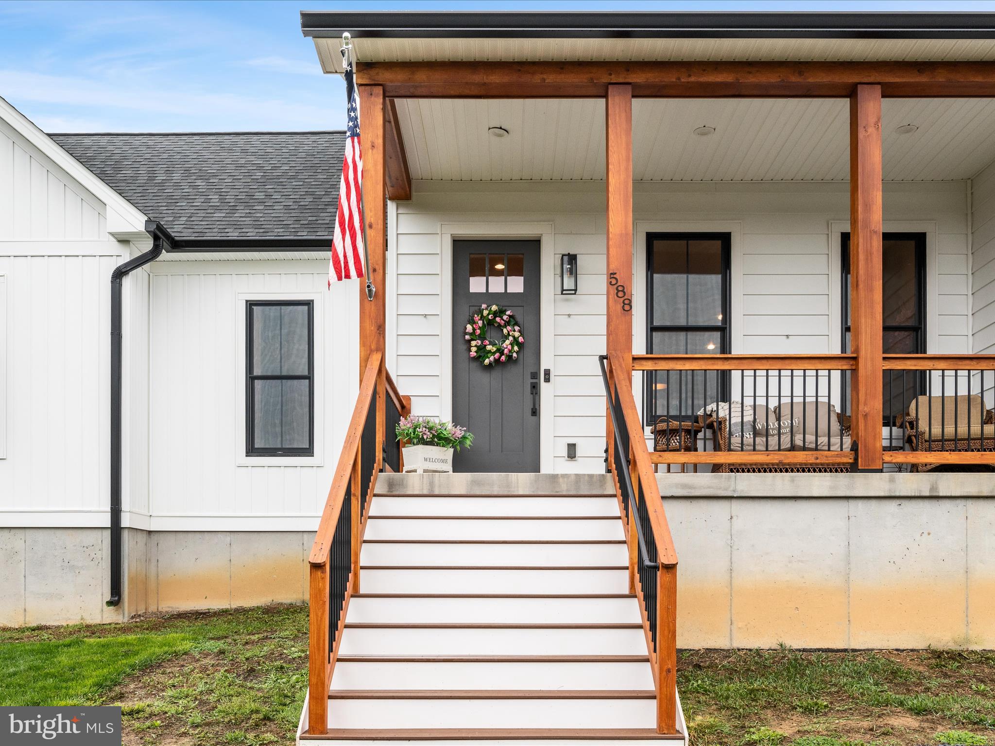 588 SAVANNAH DRIVE