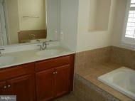 RESIDENCES AT BRAMBLETON - Residential Lease