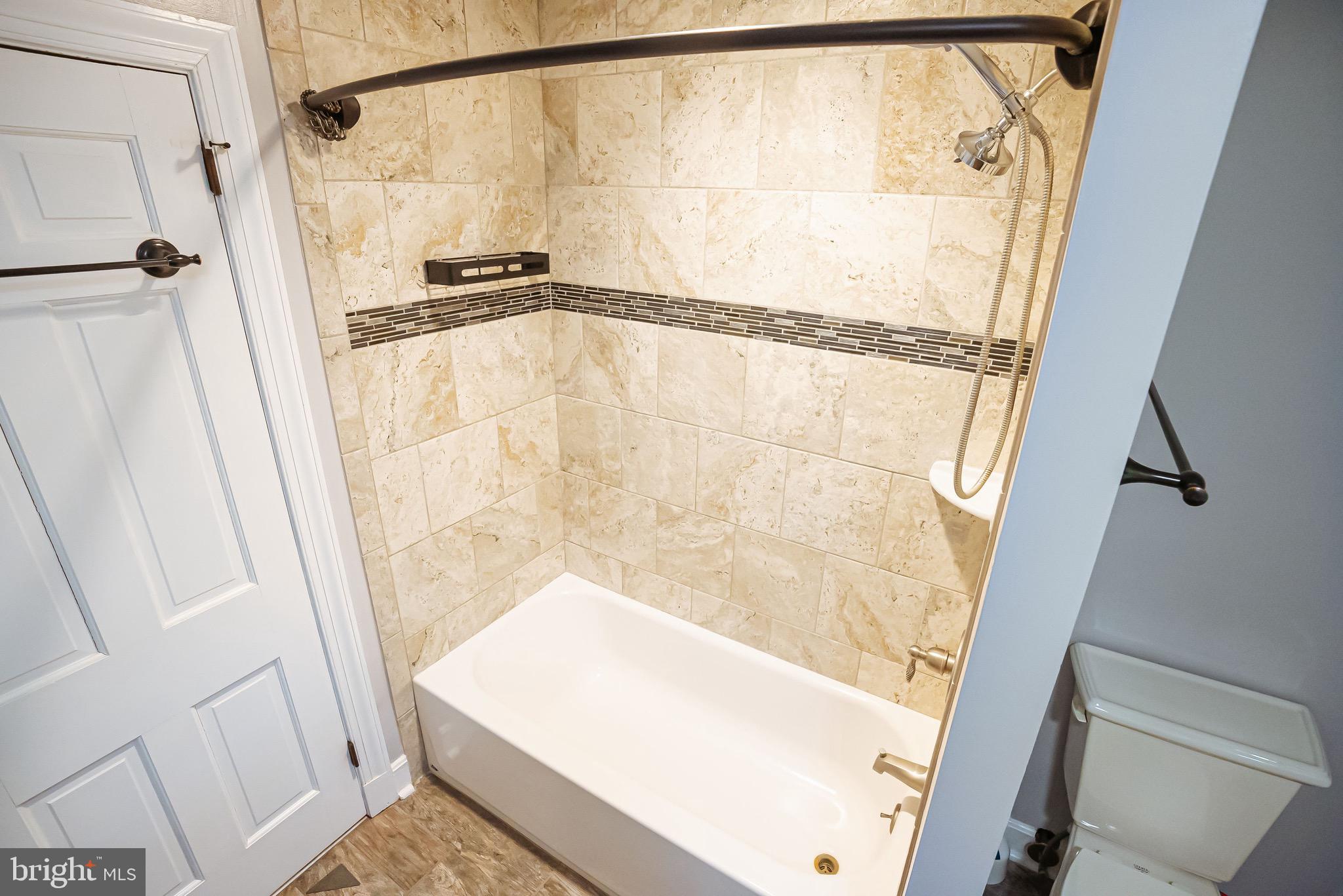 CLIFTON PARK - Residential