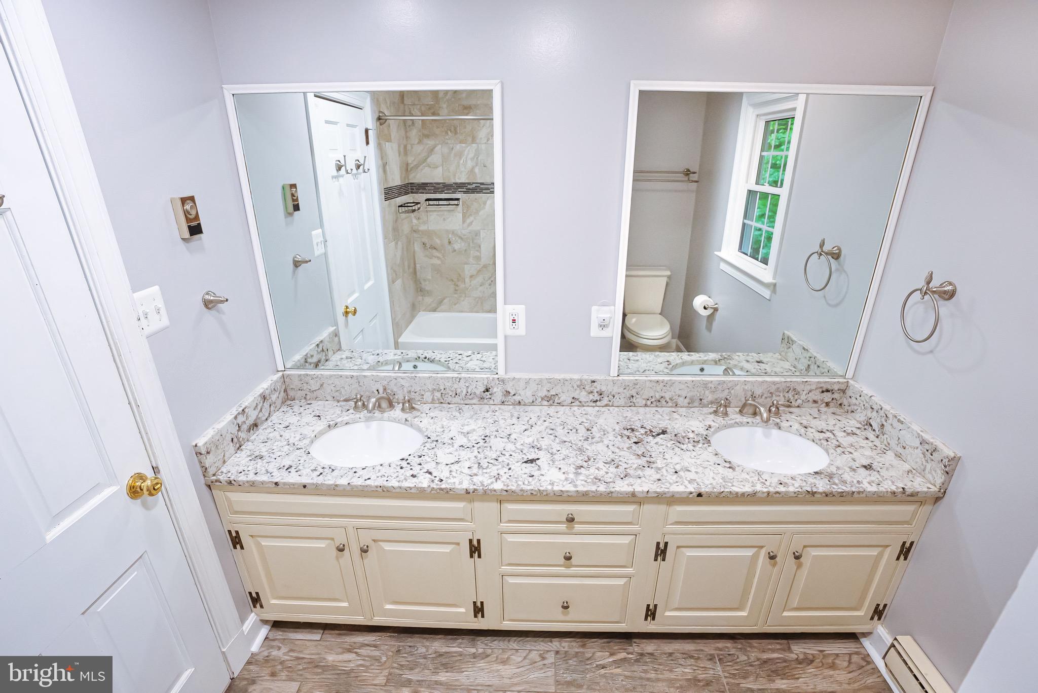 CLIFTON PARK - Residential