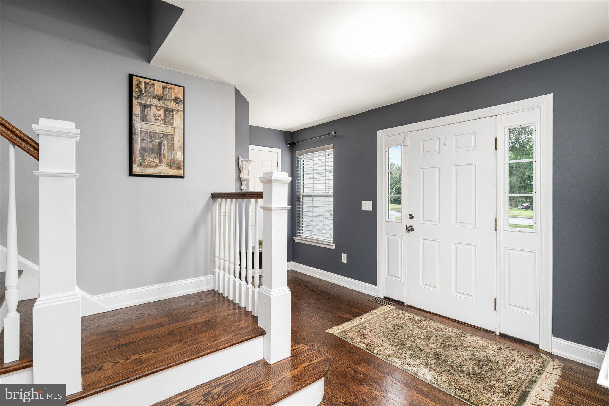 27 GALLOPING BROOK DRIVE