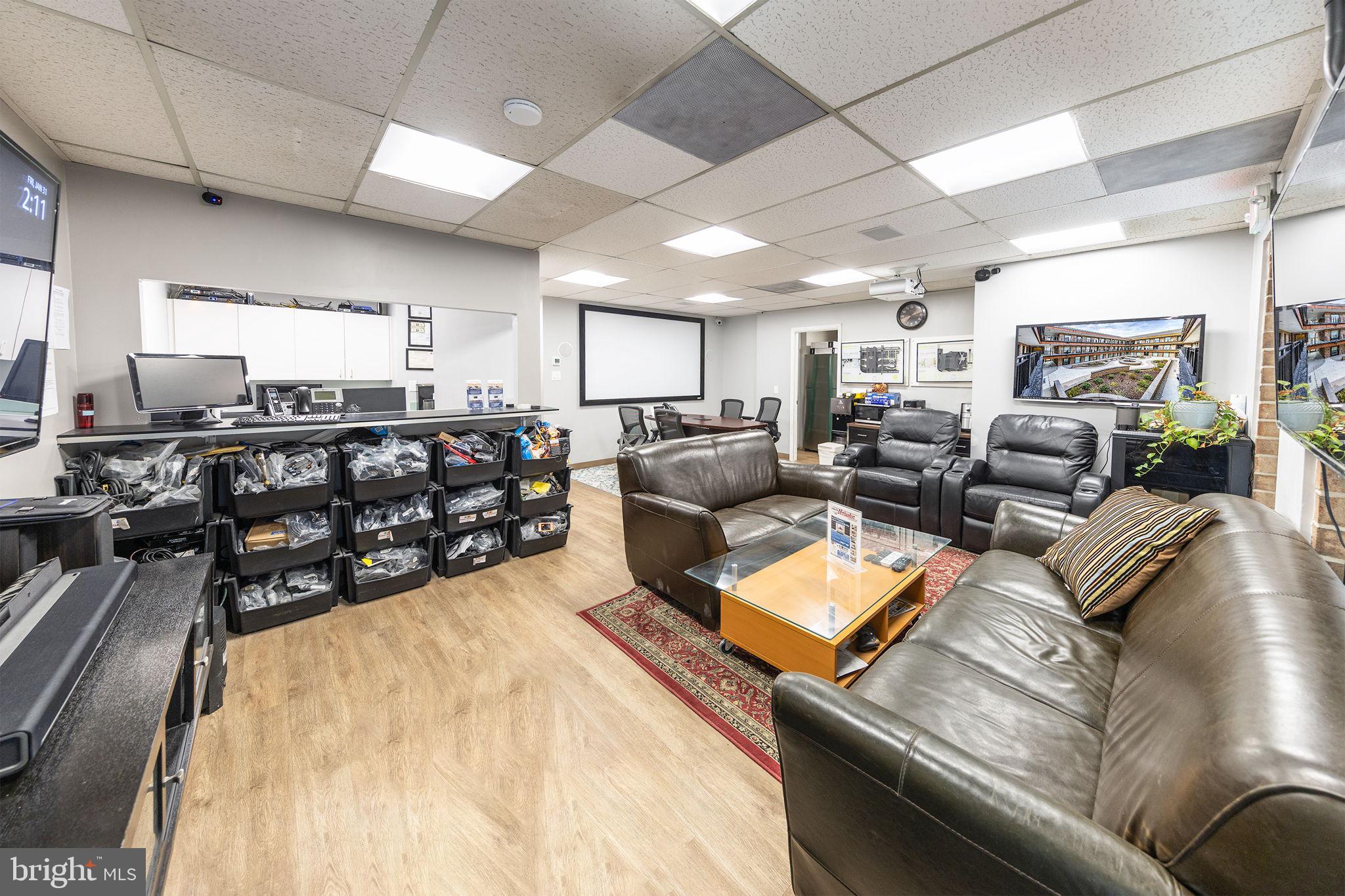 6116 ROLLING ROAD 109