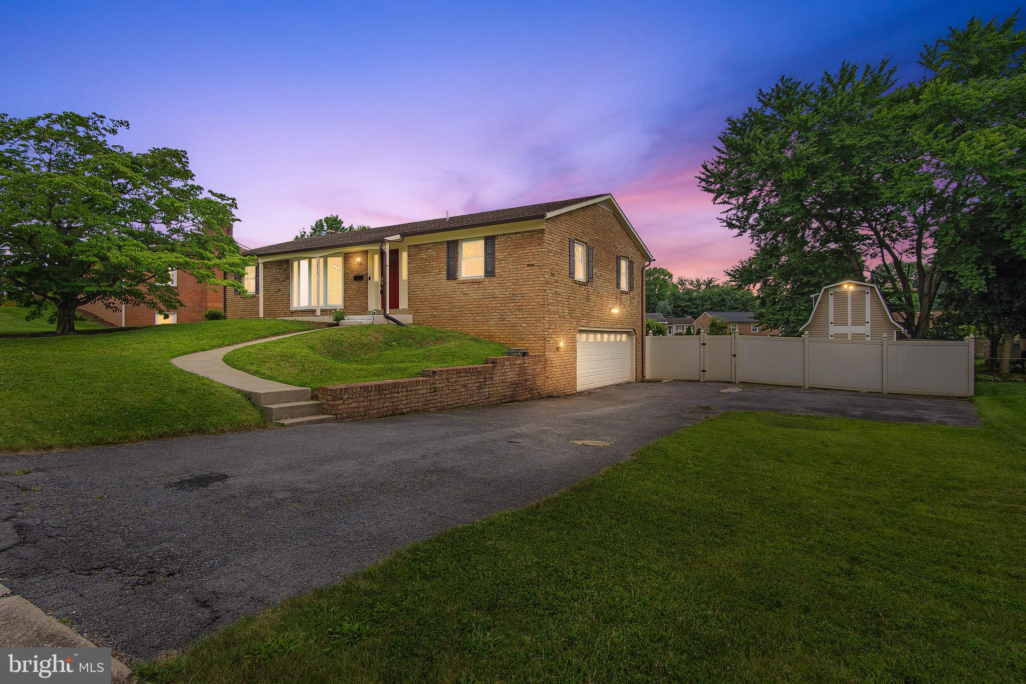 WOODMOOR - Residential