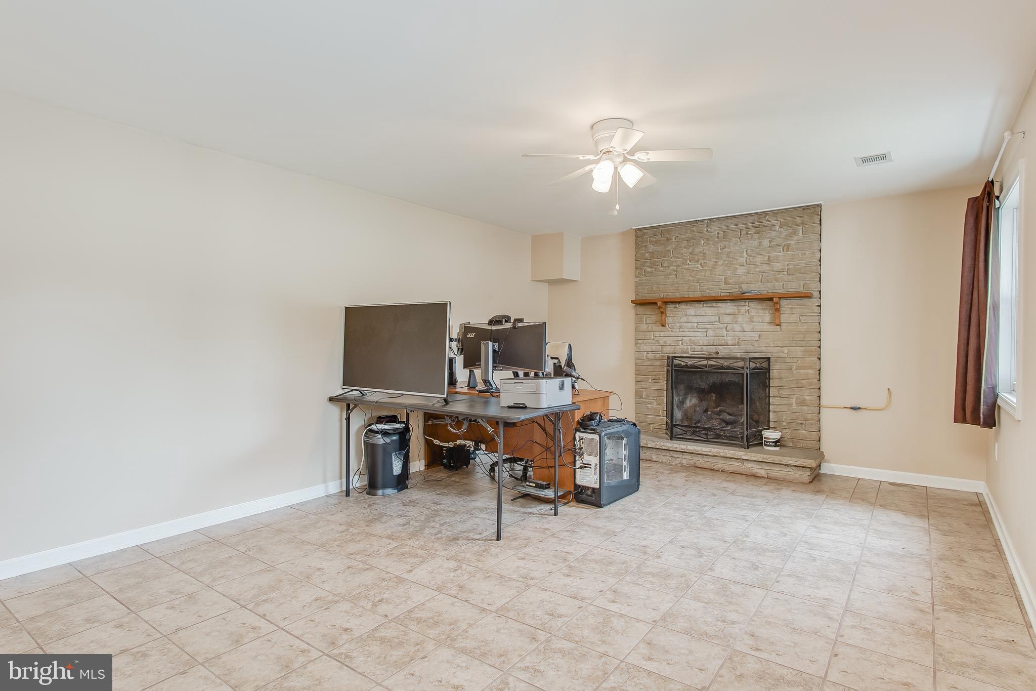 WOODMOOR - Residential