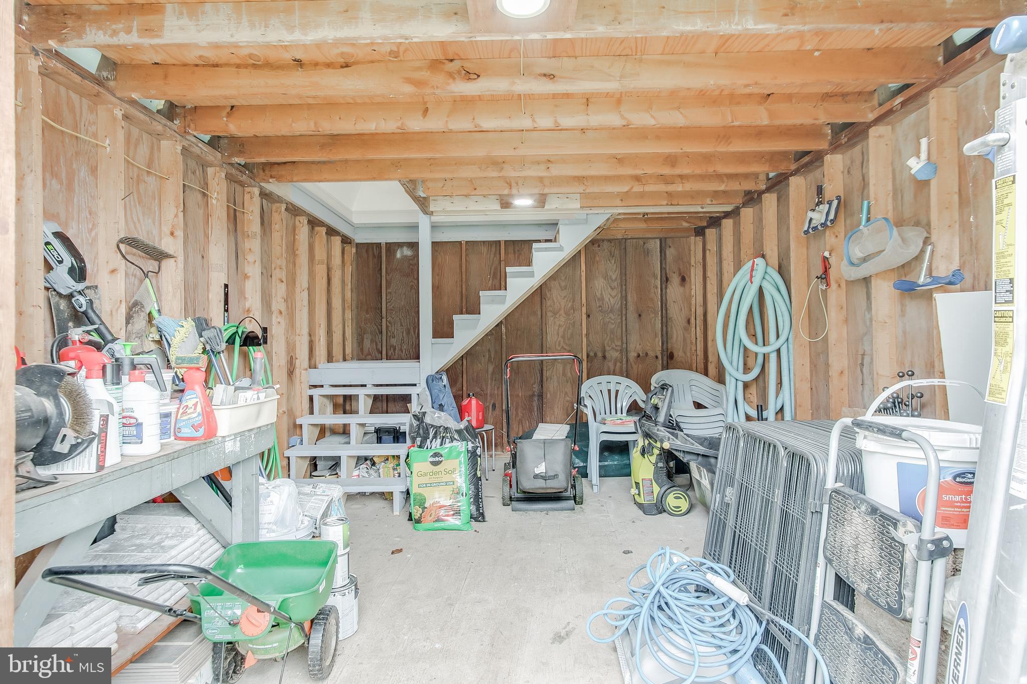 WOODMOOR - Residential