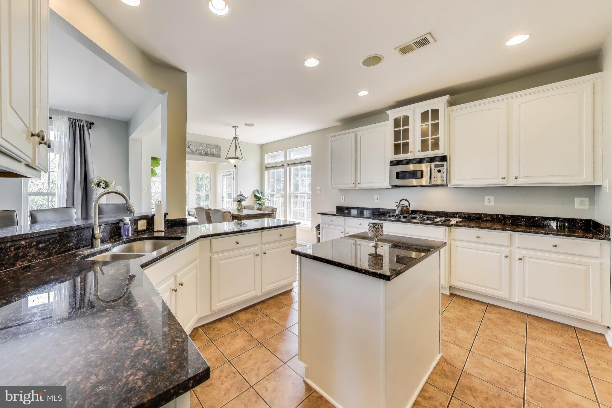 BRENTWOOD - Residential