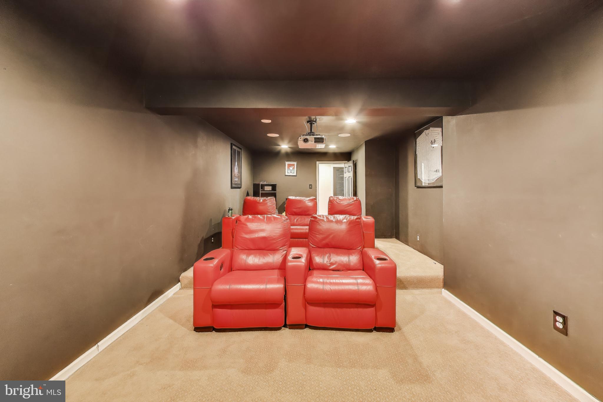 BRENTWOOD - Residential