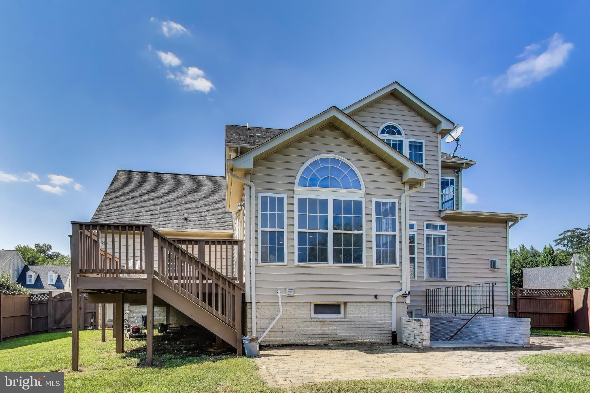 BRENTWOOD - Residential