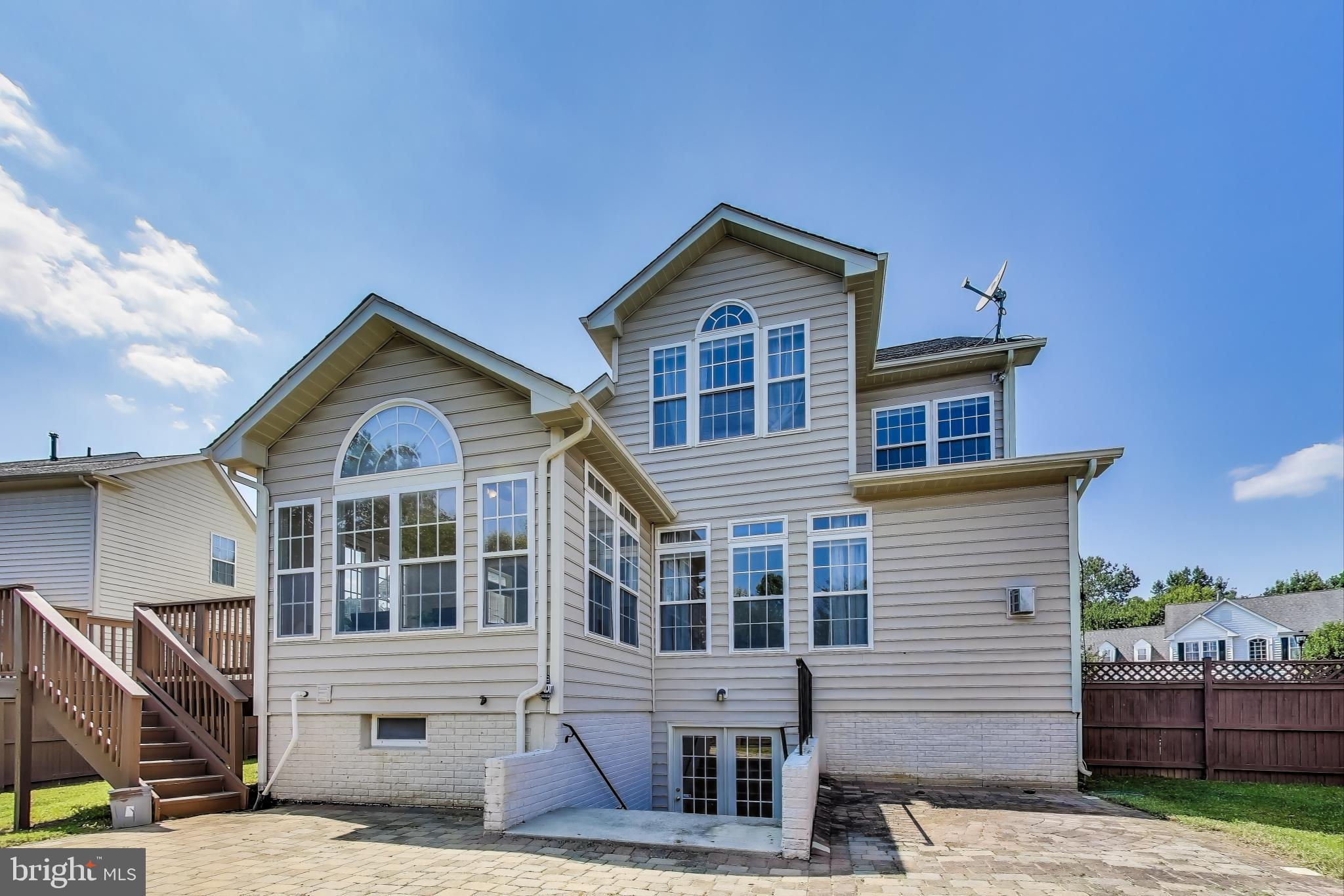 BRENTWOOD - Residential