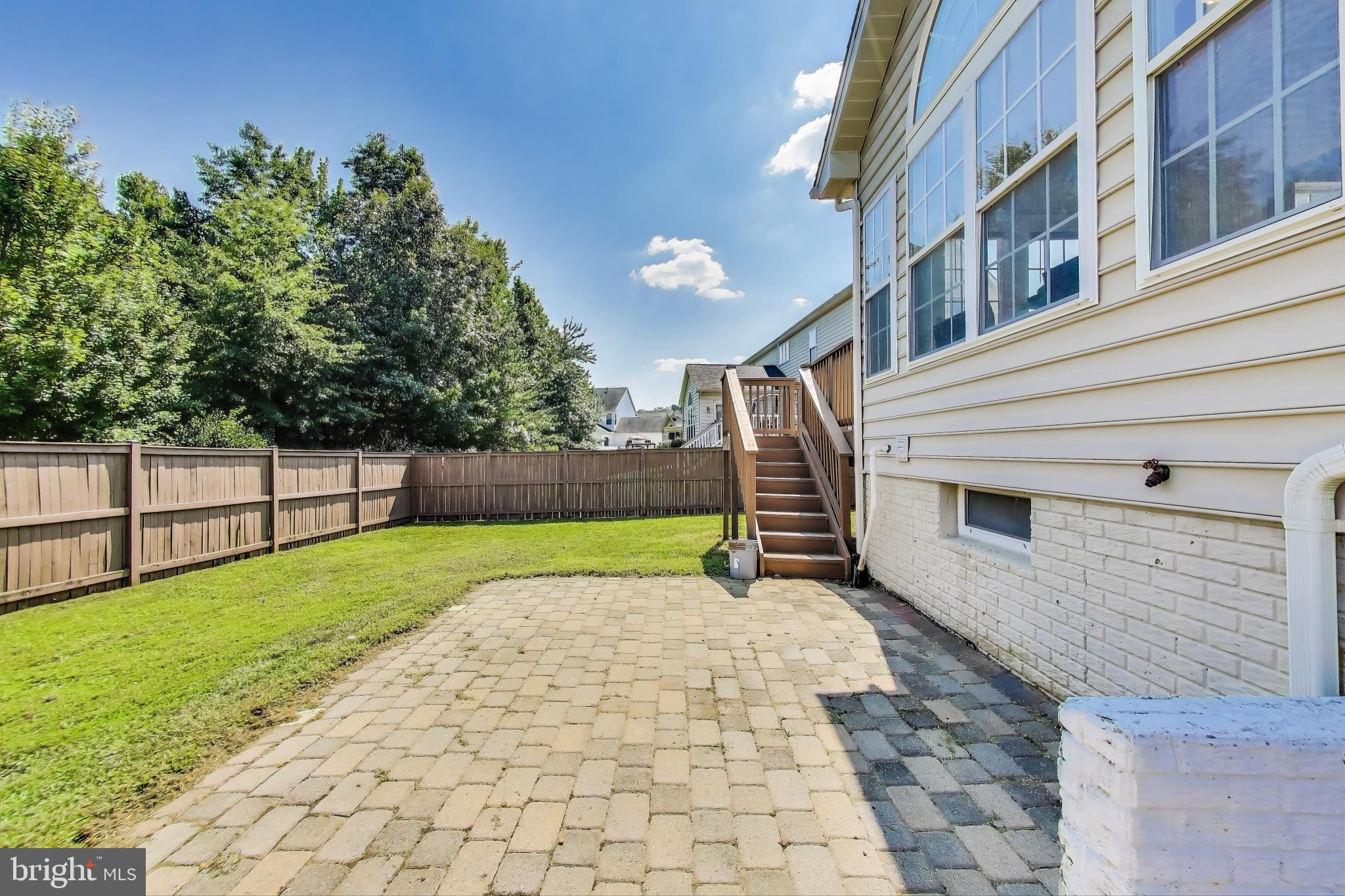 BRENTWOOD - Residential