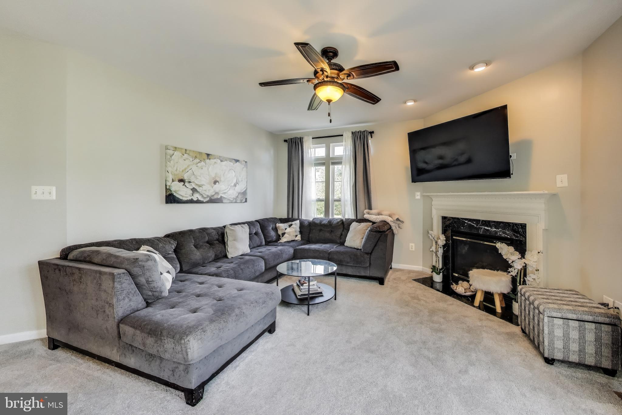 BRENTWOOD - Residential