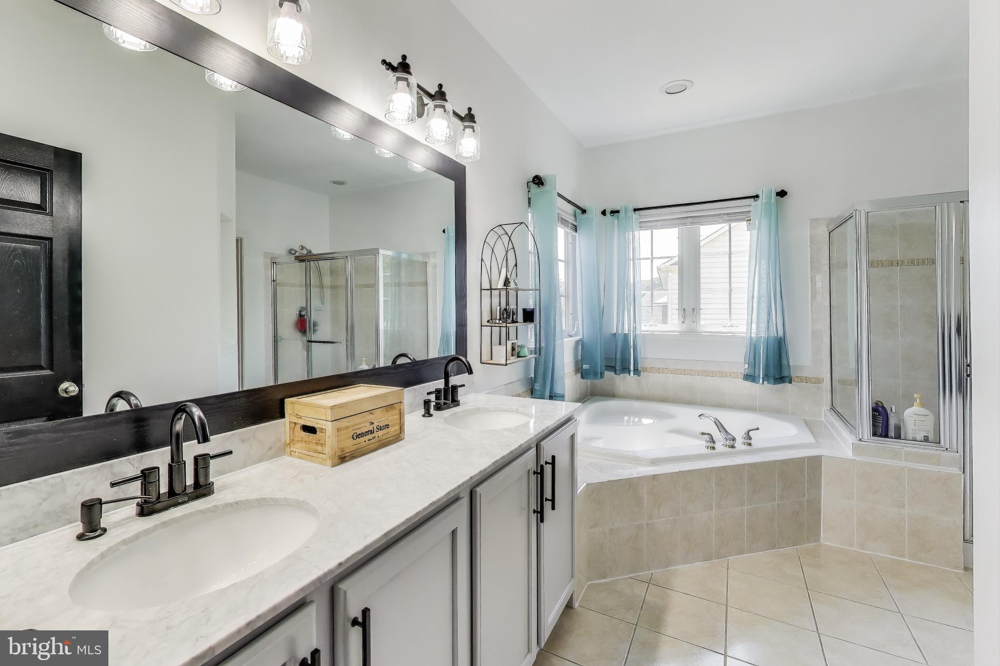 BRENTWOOD - Residential