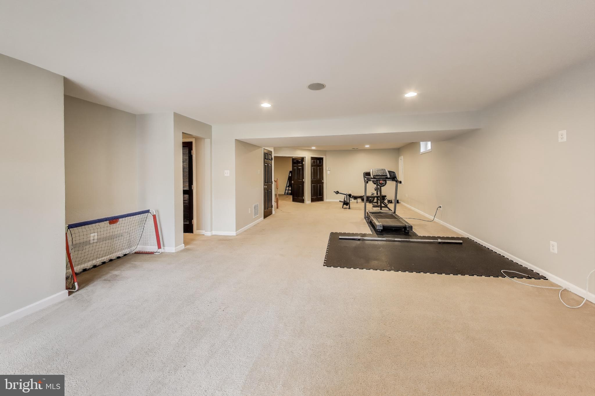 BRENTWOOD - Residential