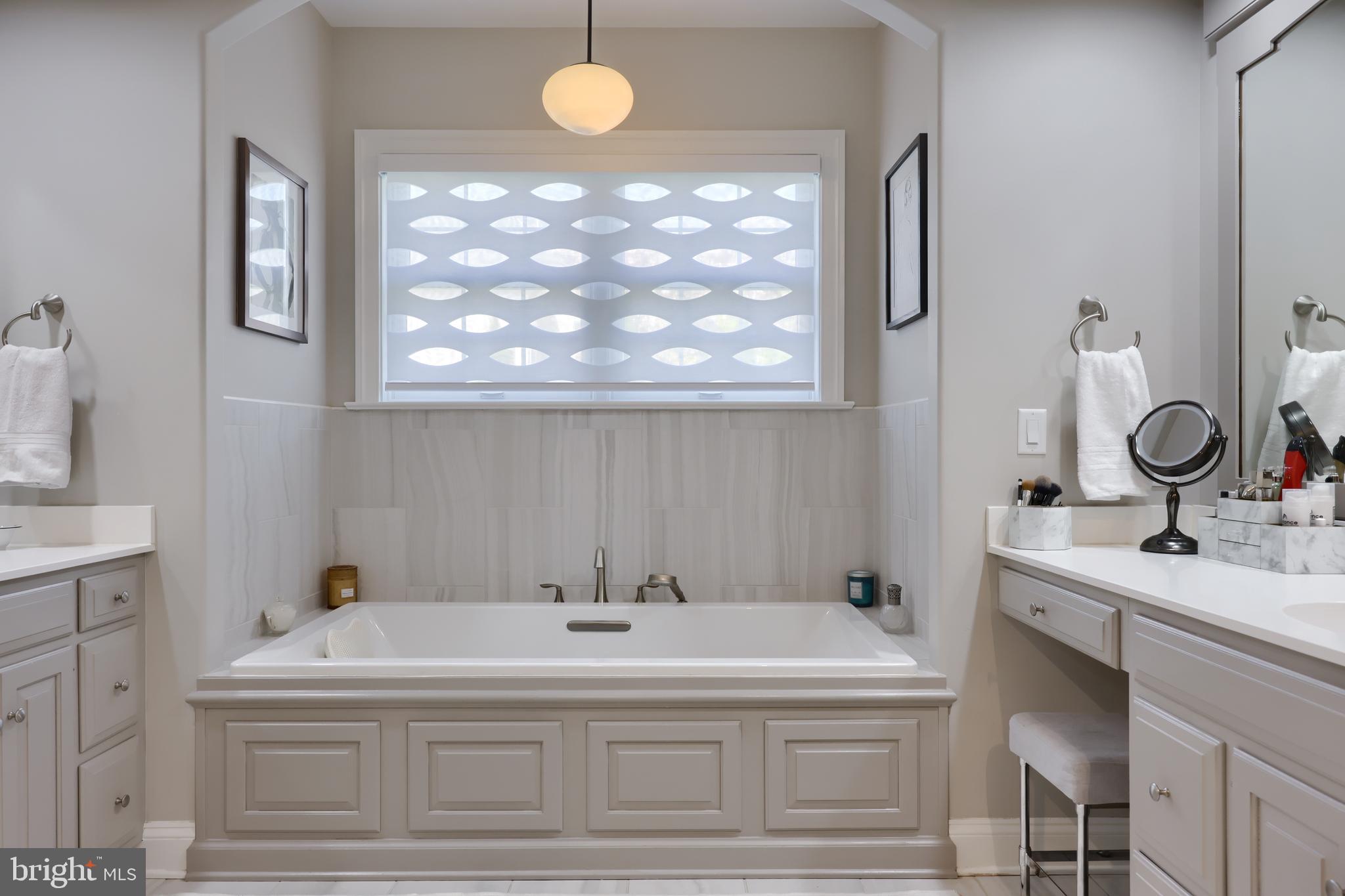 BENT CREEK - Residential