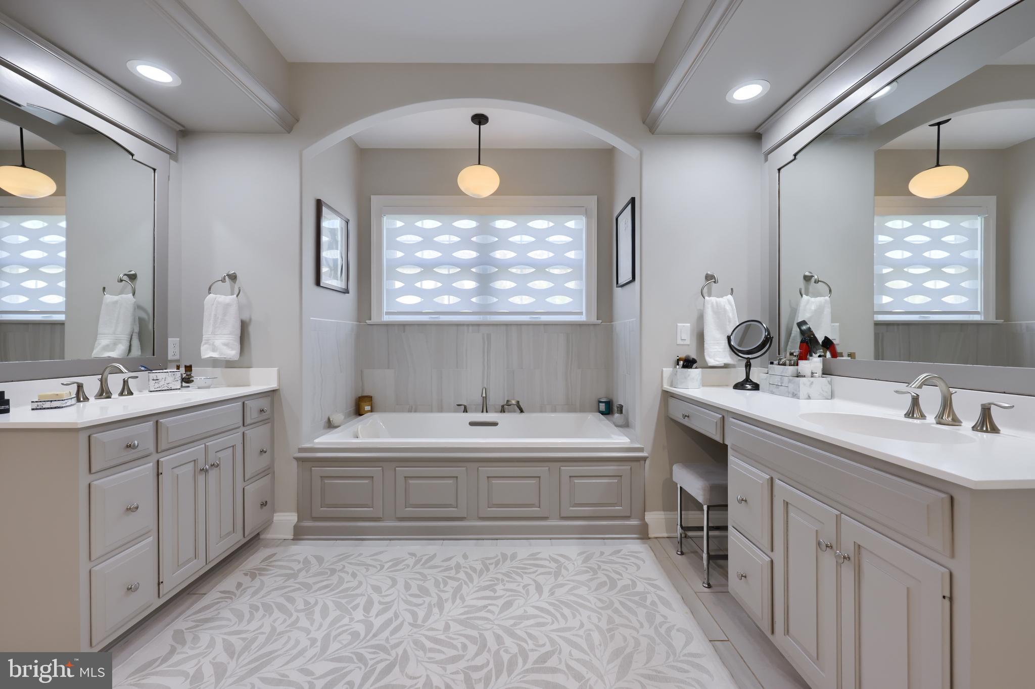 BENT CREEK - Residential