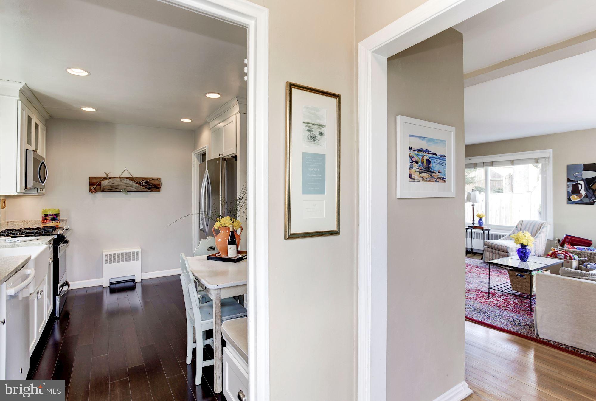 WARWICK VILLAGE - Residential