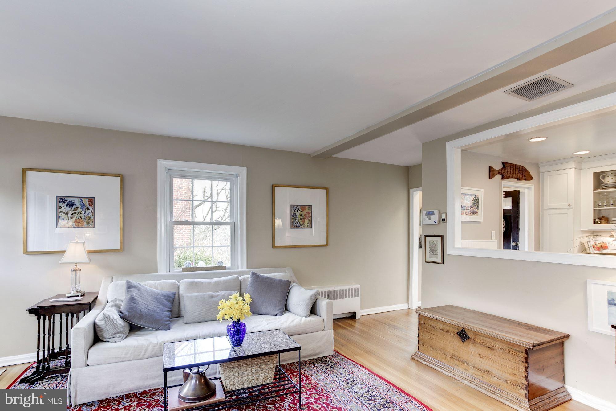 WARWICK VILLAGE - Residential