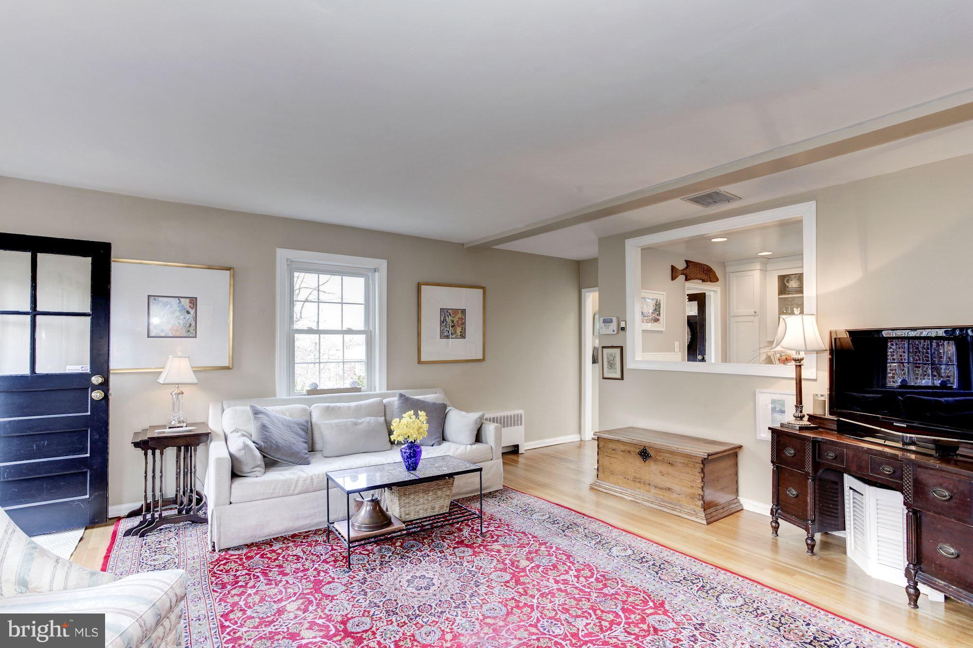 WARWICK VILLAGE - Residential