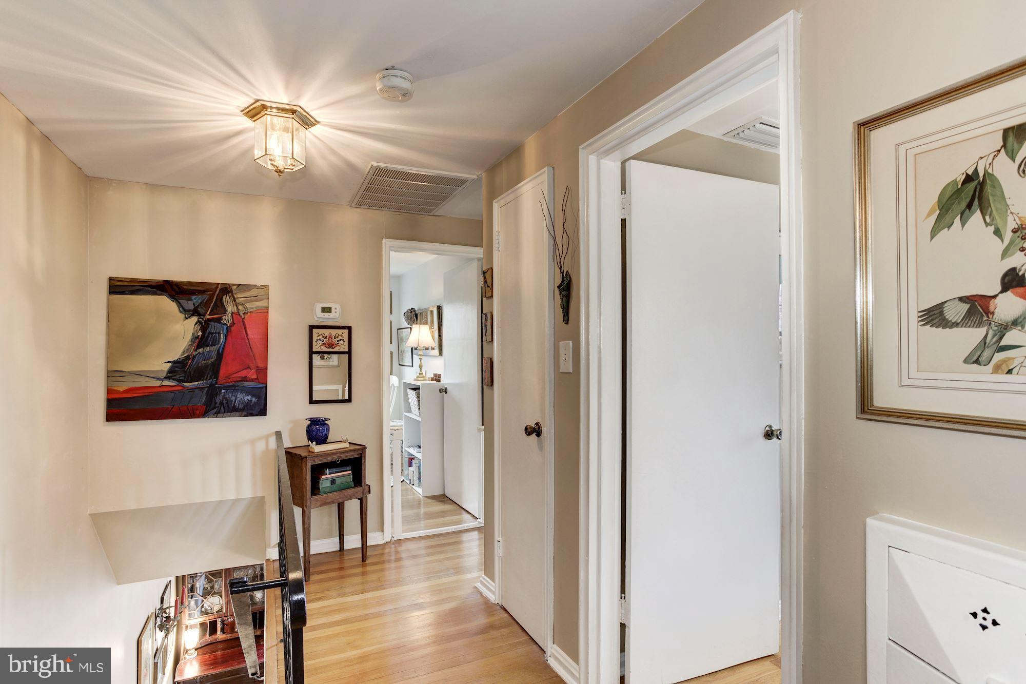 WARWICK VILLAGE - Residential