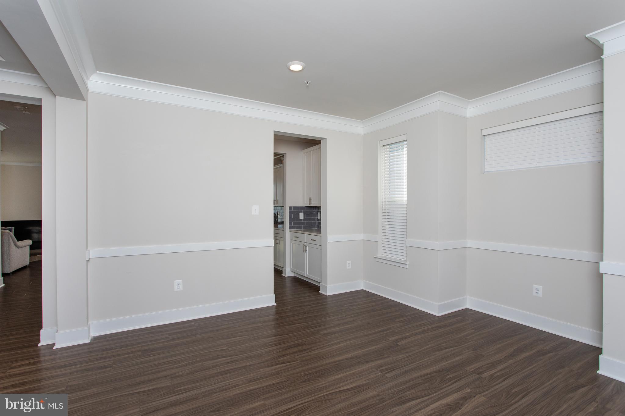 11736 IAN FLEMING LN