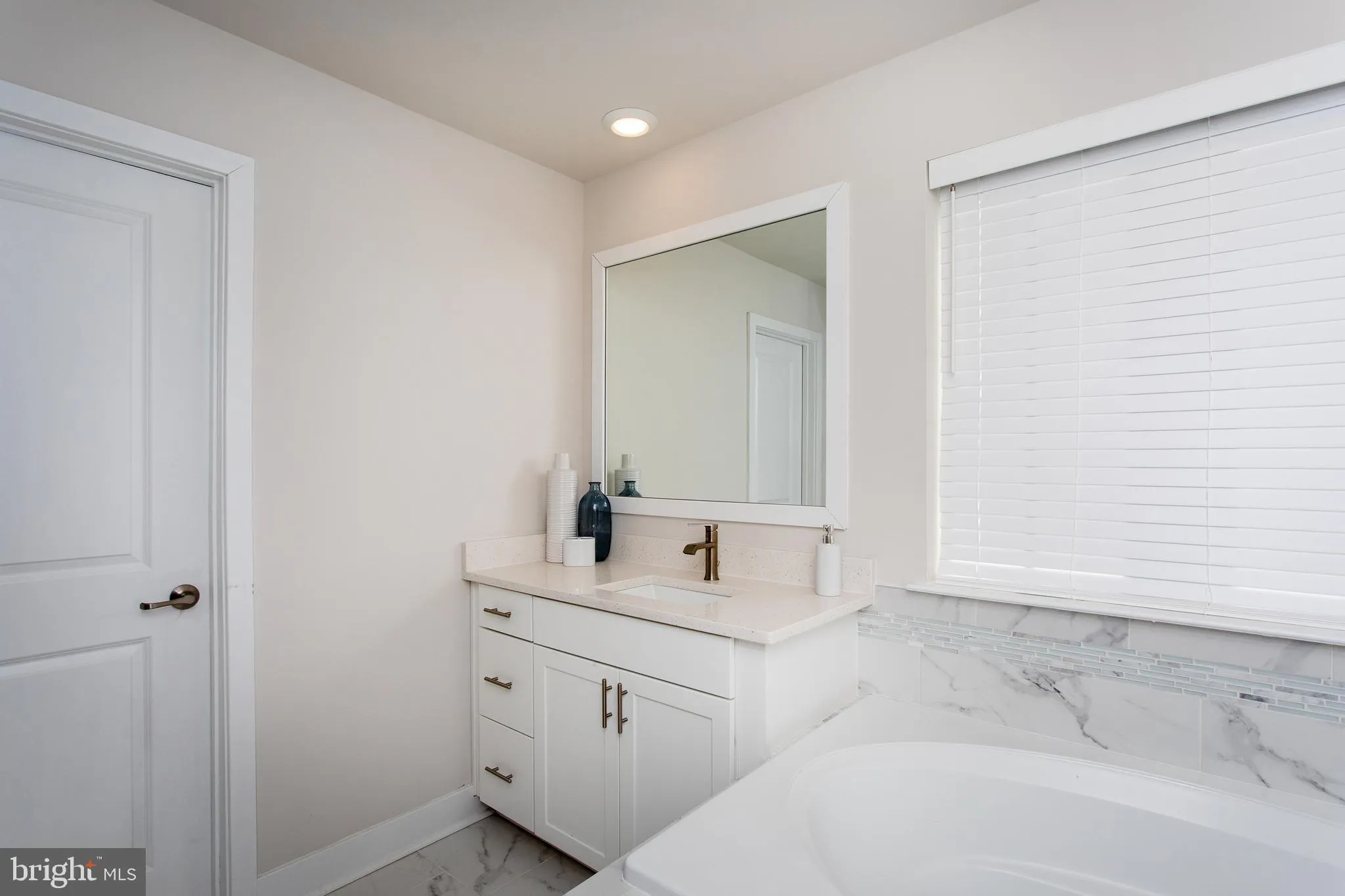 White Plains, Maryland 20695, United States, 4 Bedrooms Bedrooms, ,4 BathroomsBathrooms,Residential,Active,29095