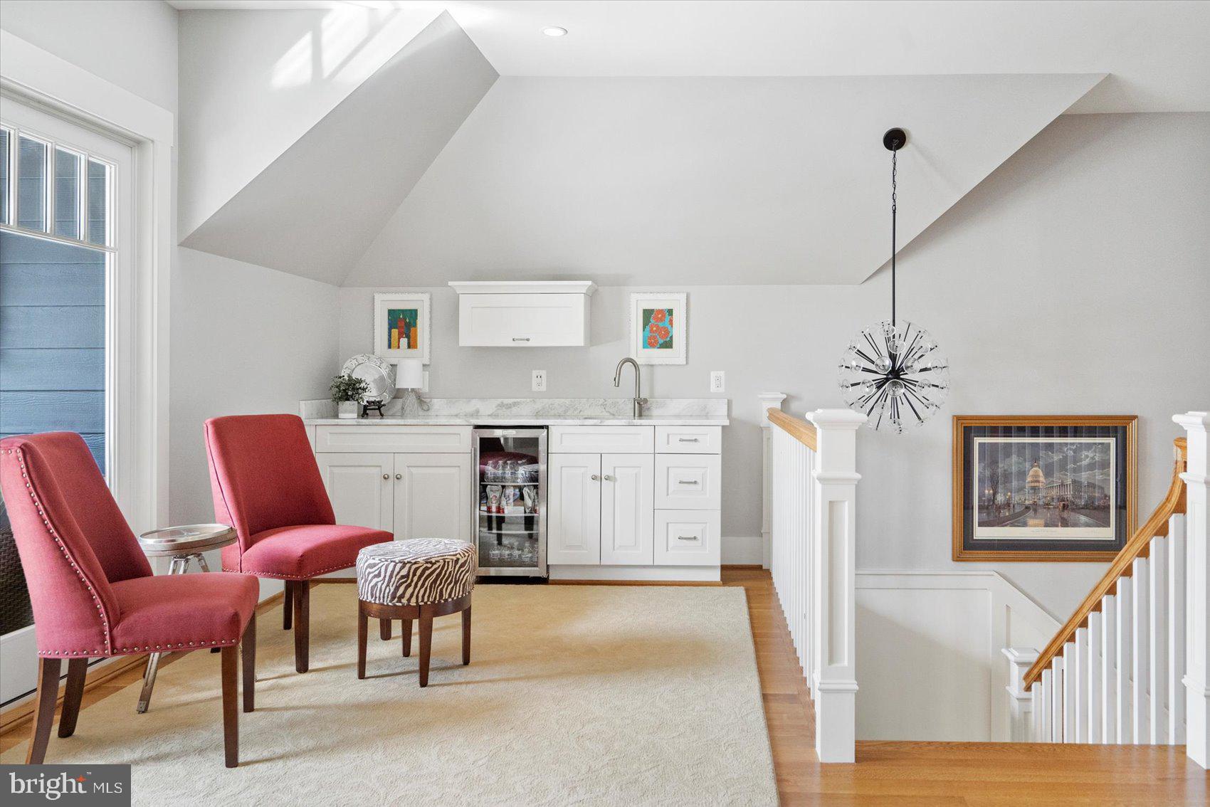 BOWLEYS QUARTERS - Residential