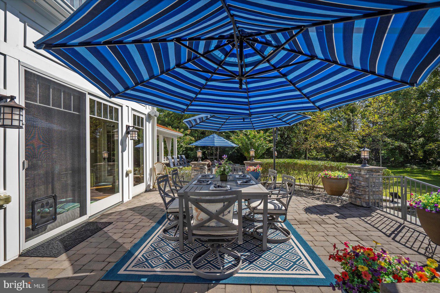 BOWLEYS QUARTERS - Residential