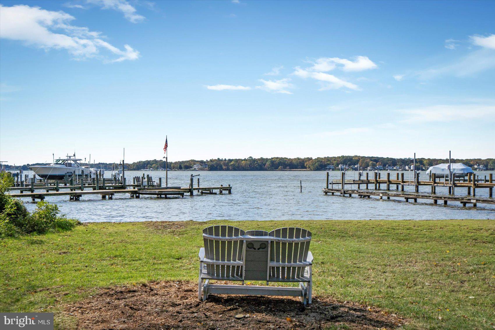 BOWLEYS QUARTERS - Residential