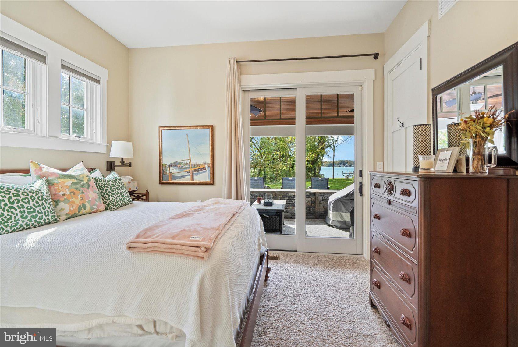 BOWLEYS QUARTERS - Residential