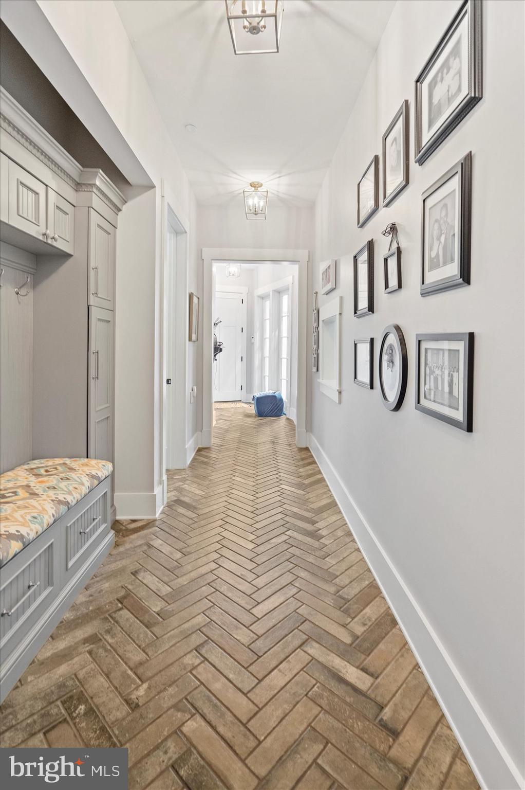 BOWLEYS QUARTERS - Residential