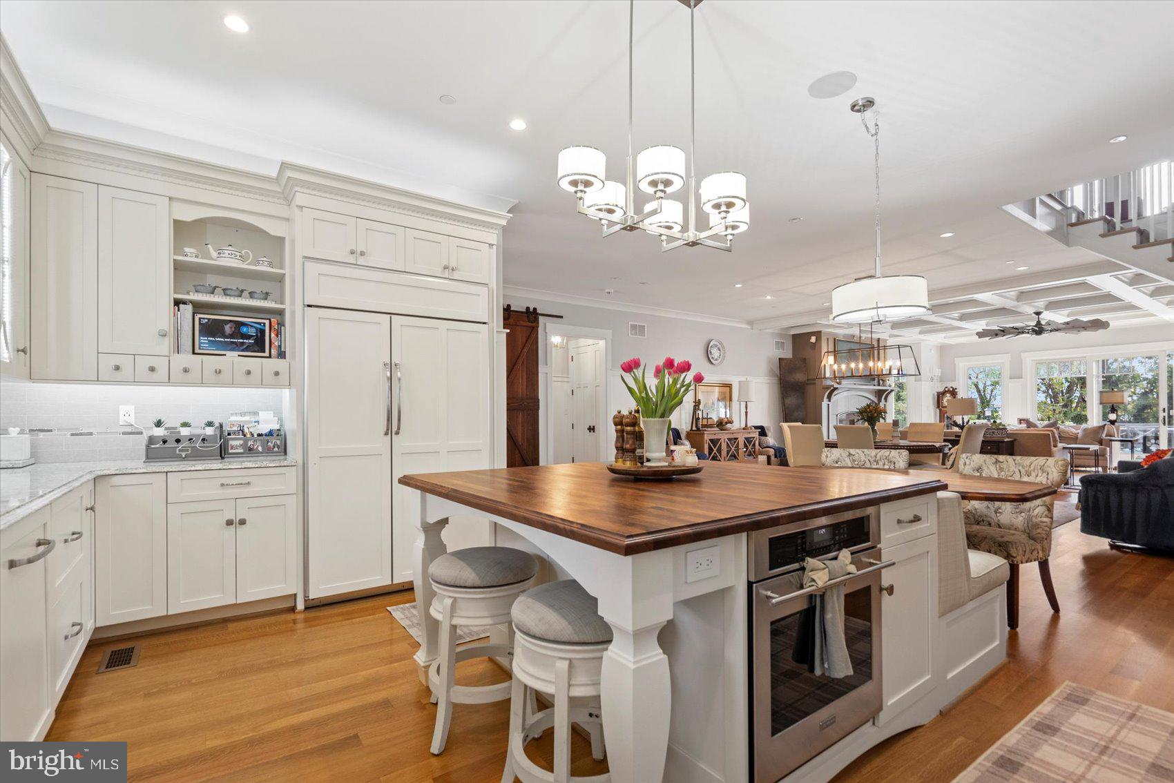 BOWLEYS QUARTERS - Residential