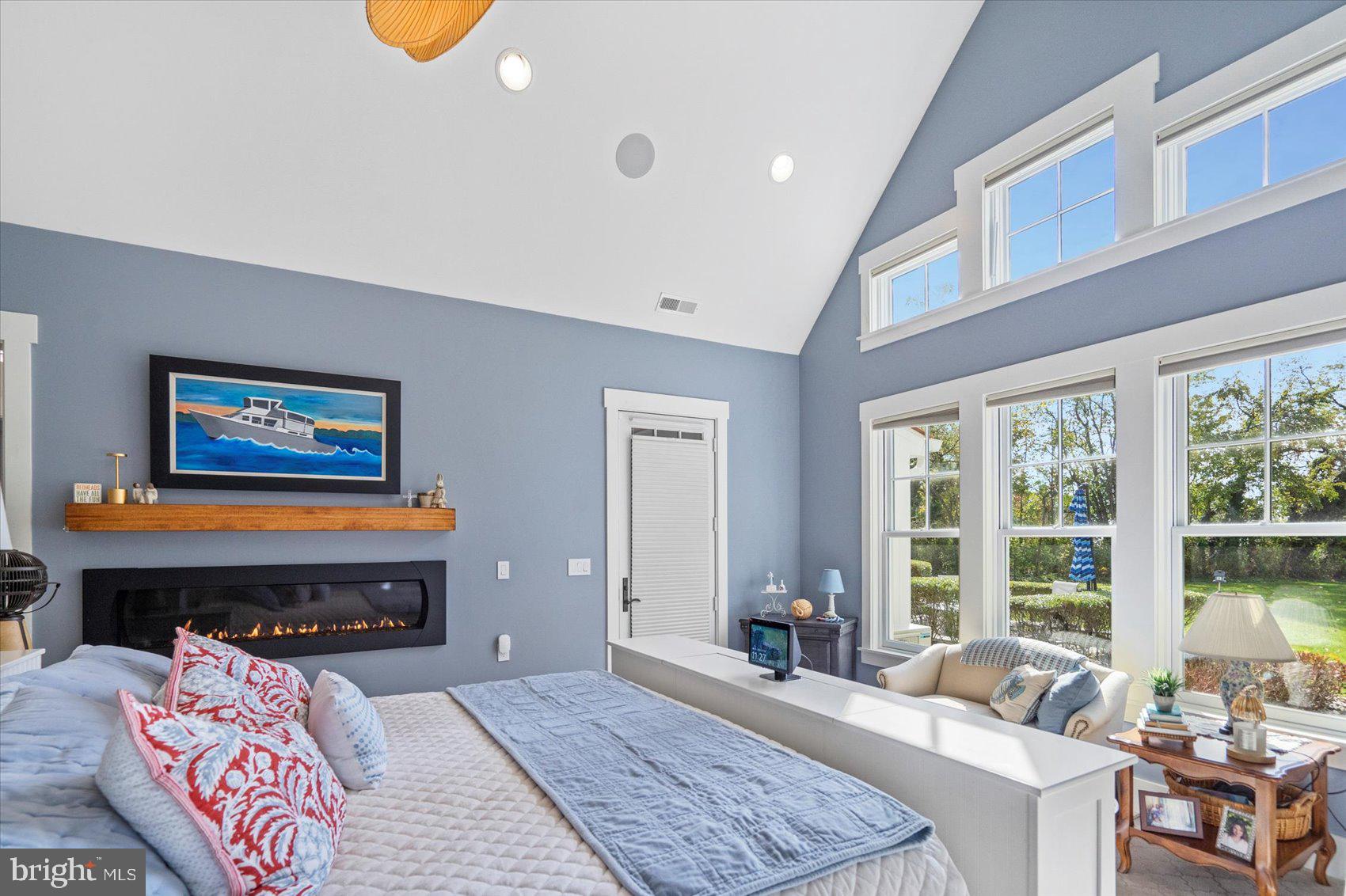 BOWLEYS QUARTERS - Residential