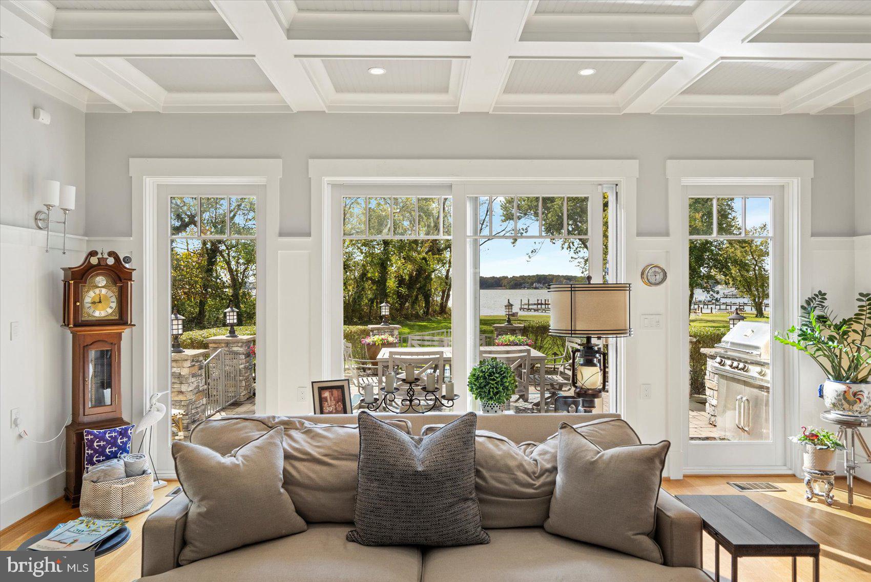 BOWLEYS QUARTERS - Residential