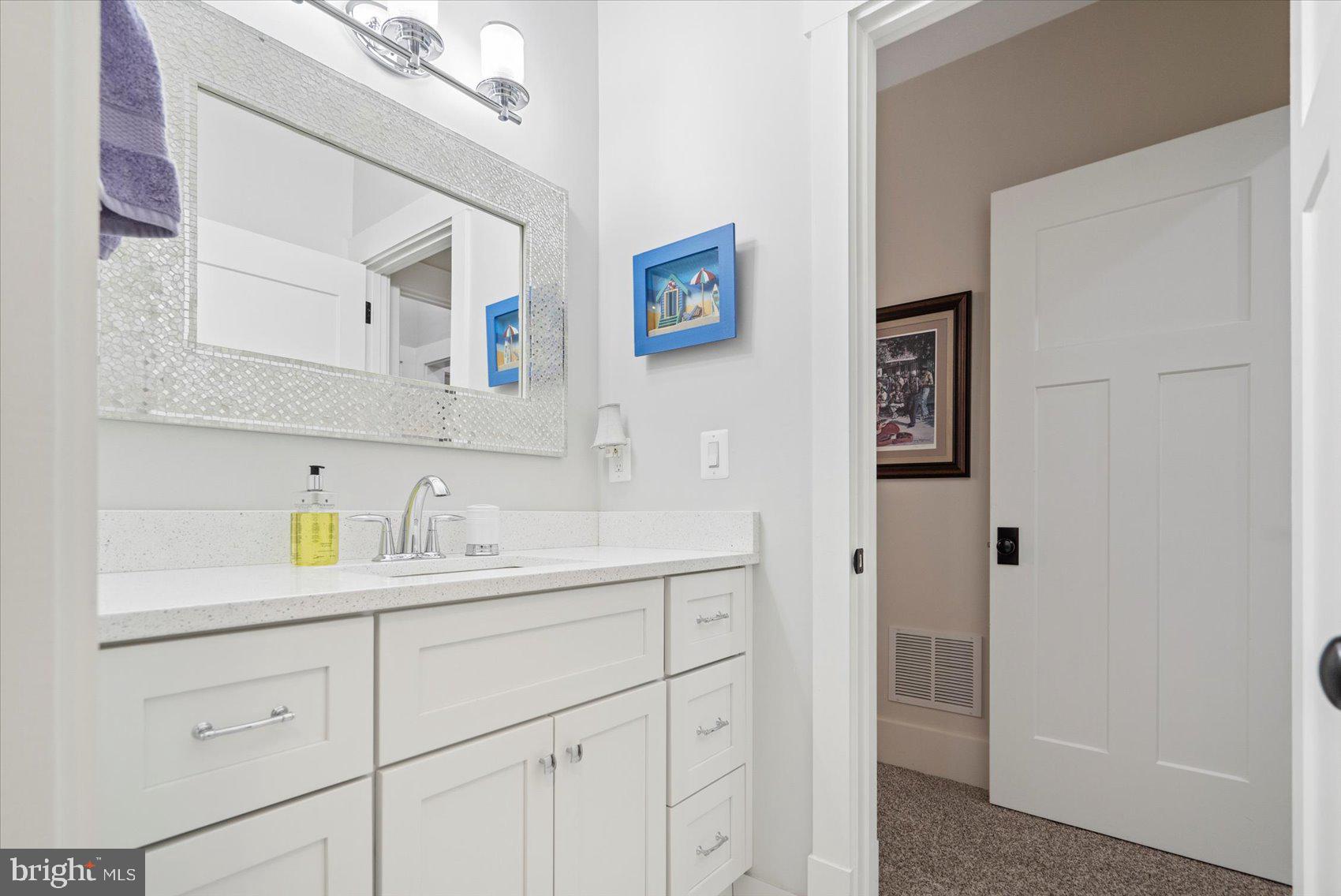 BOWLEYS QUARTERS - Residential