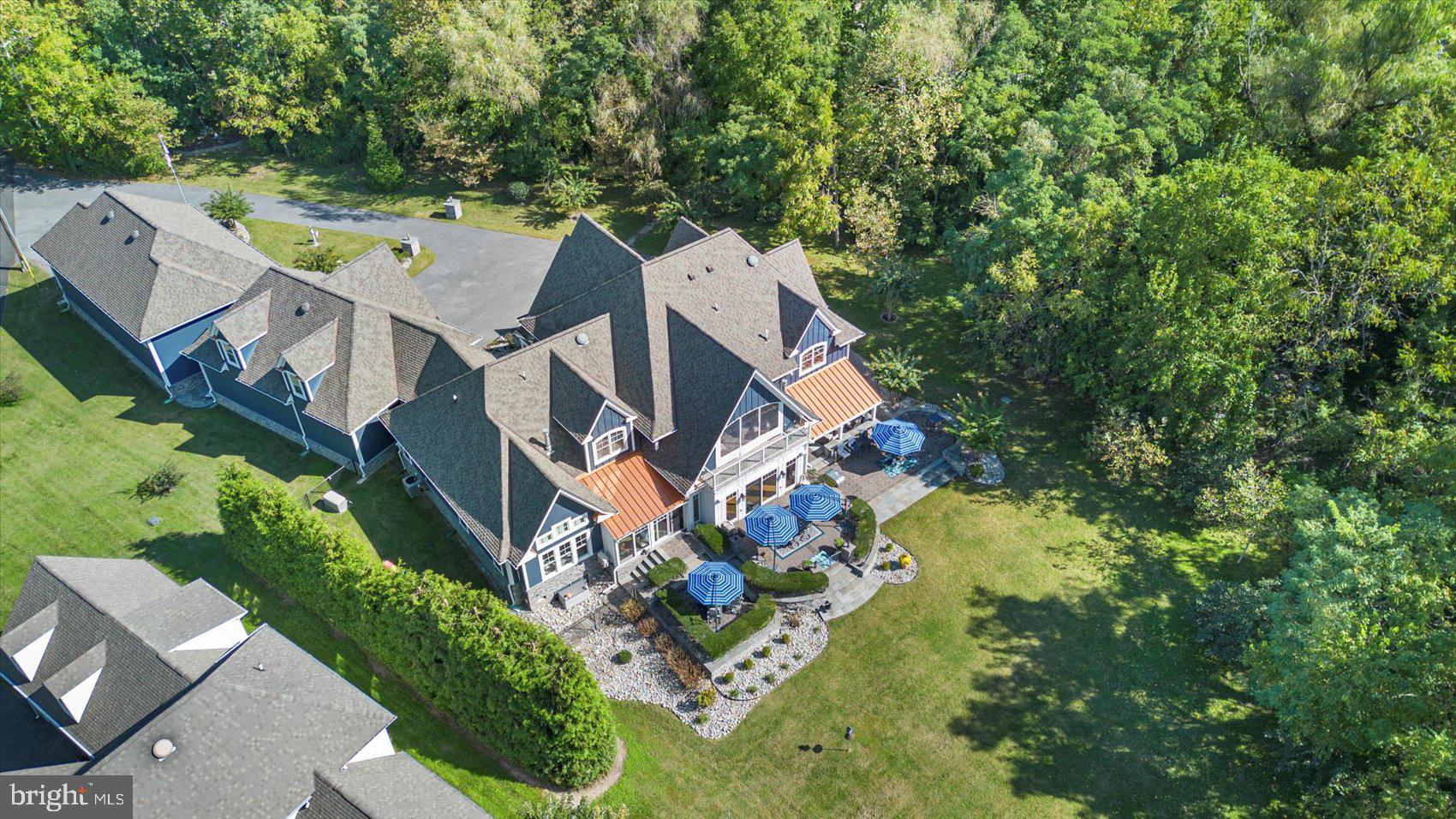 BOWLEYS QUARTERS - Residential