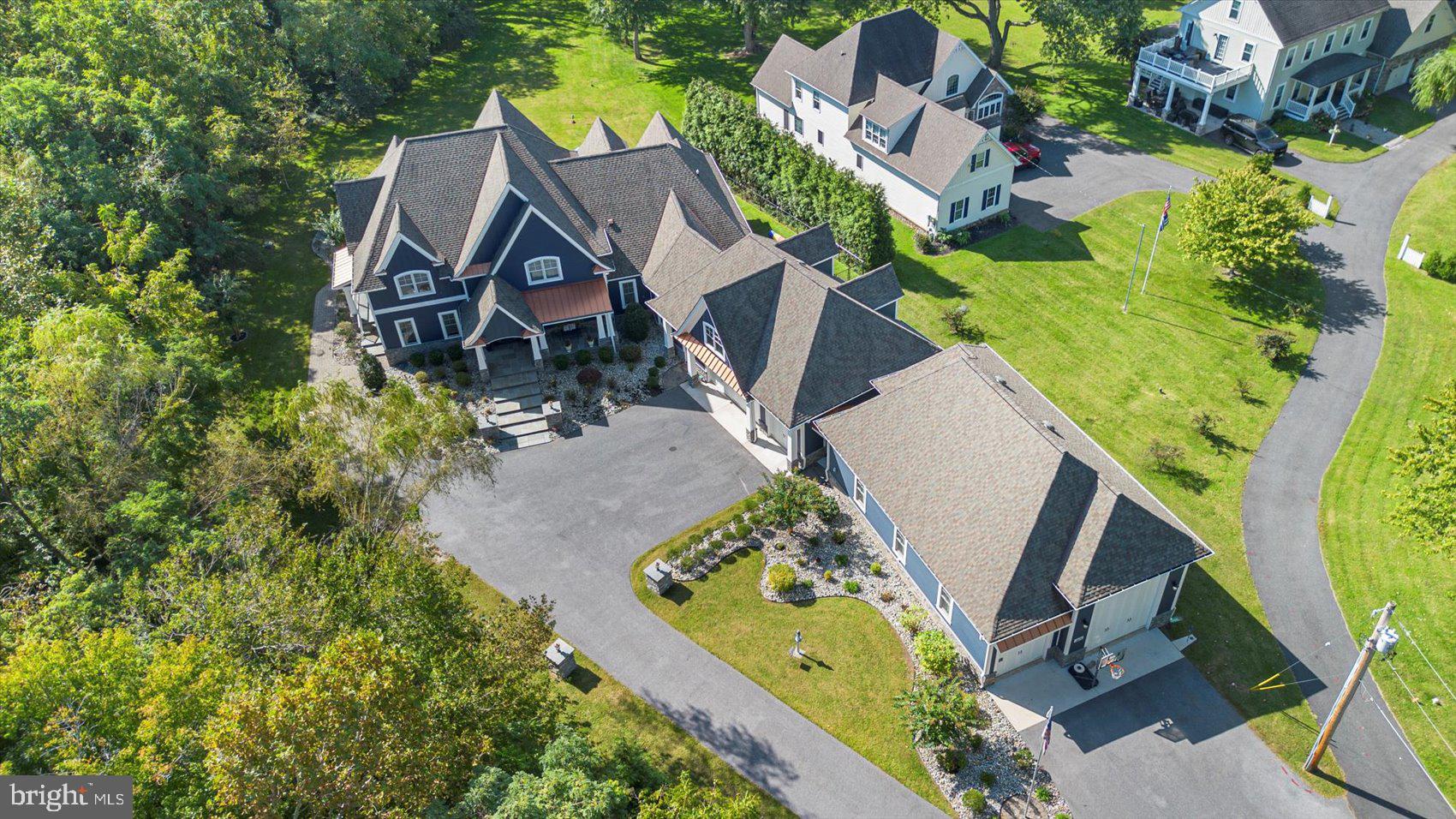 BOWLEYS QUARTERS - Residential