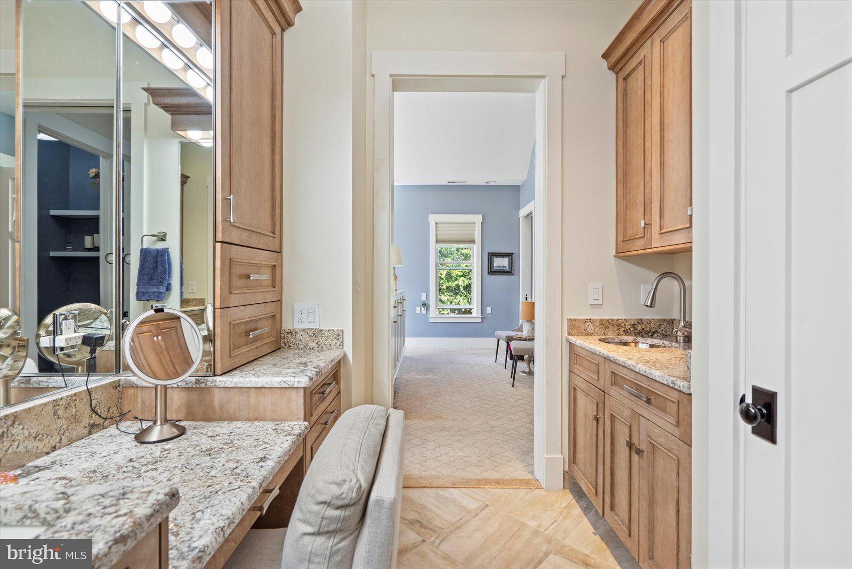 BOWLEYS QUARTERS - Residential